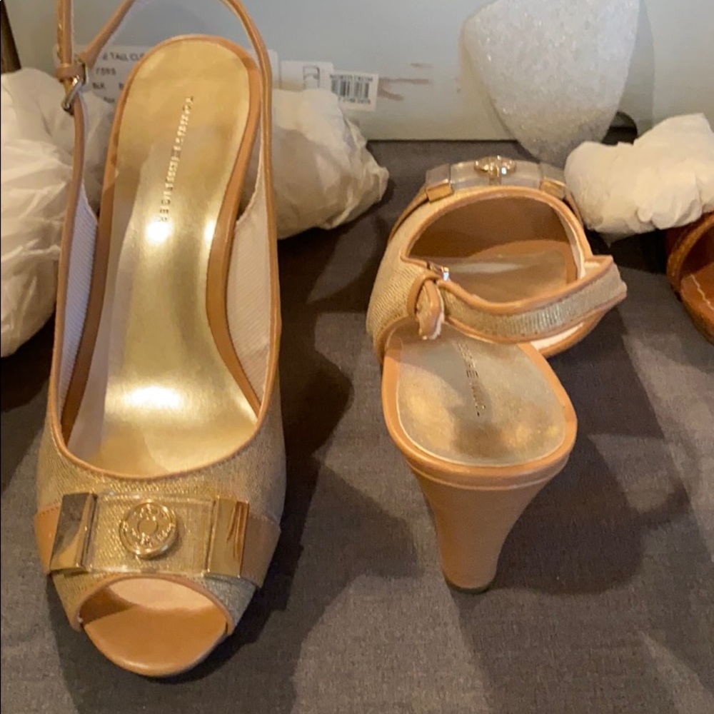 Heels - Picture 3 of 3